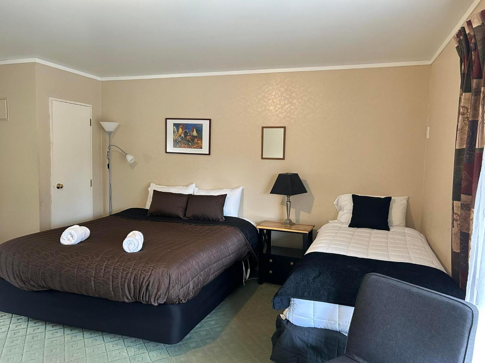 Kiwi Park Motels Murchison Exteriör bild