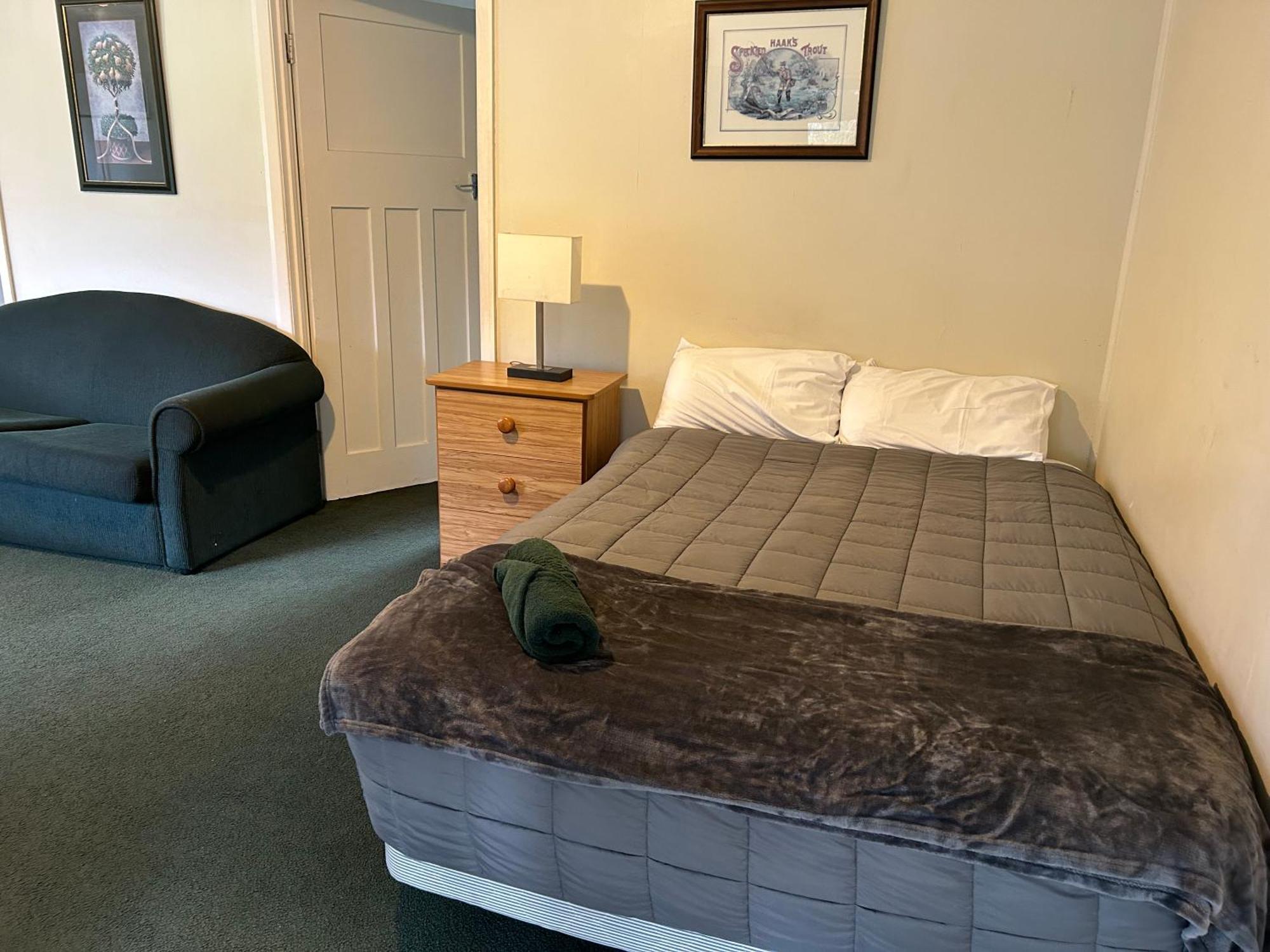 Kiwi Park Motels Murchison Exteriör bild