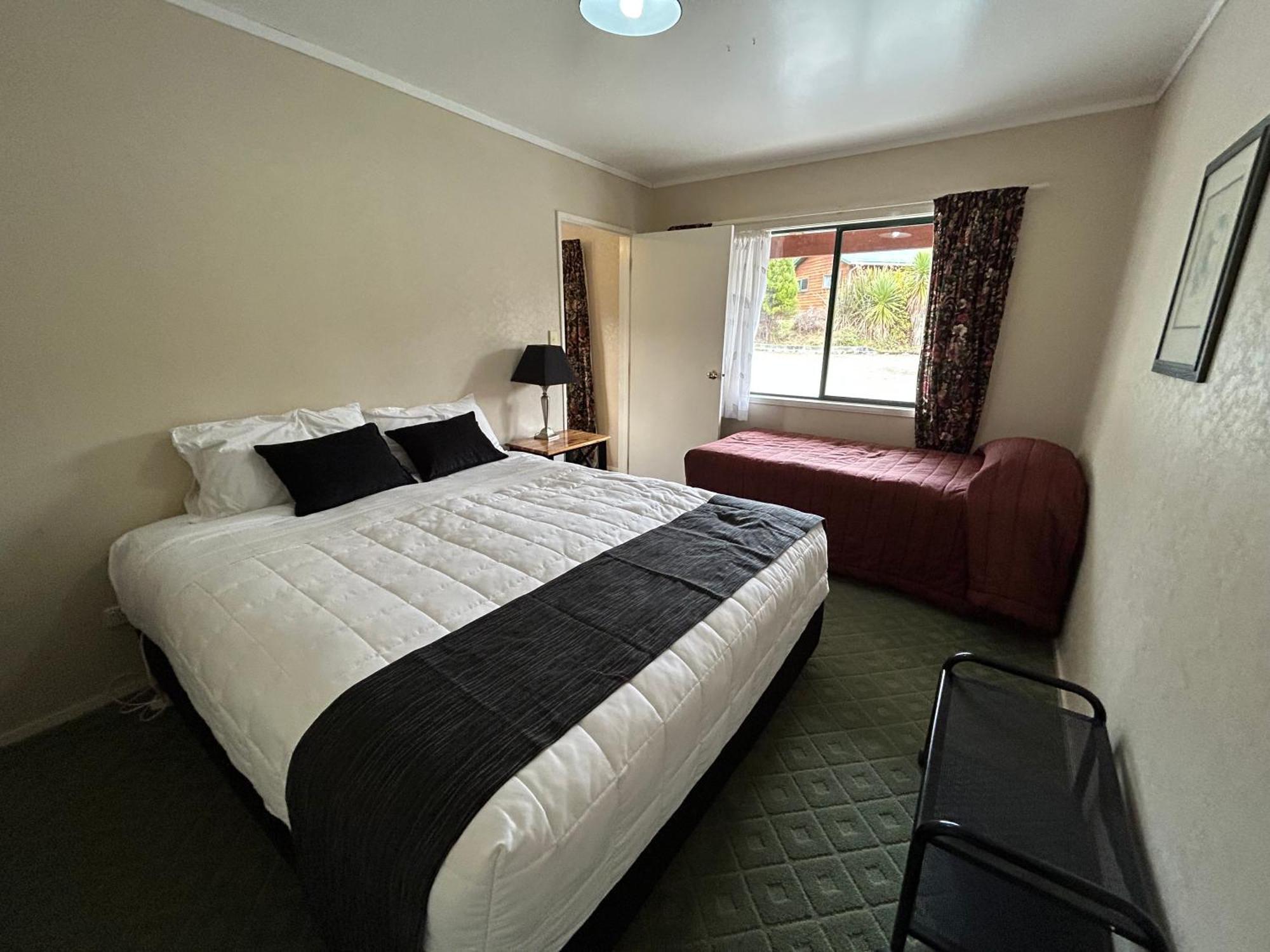 Kiwi Park Motels Murchison Exteriör bild