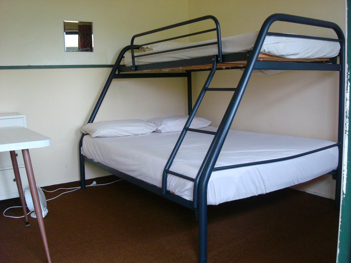 Kiwi Park Motels Murchison Exteriör bild