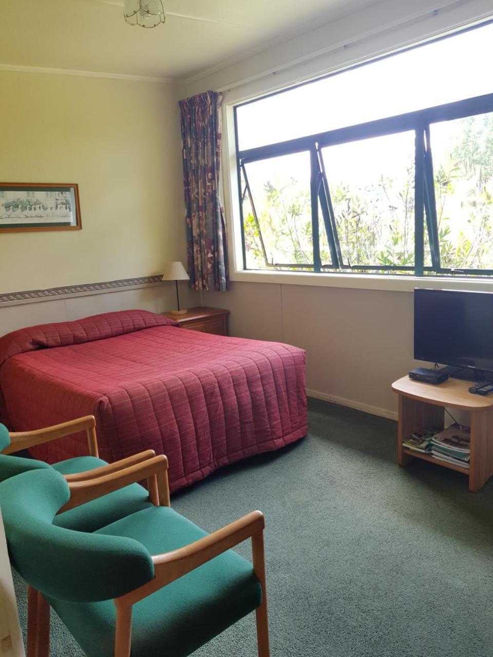 Kiwi Park Motels Murchison Exteriör bild